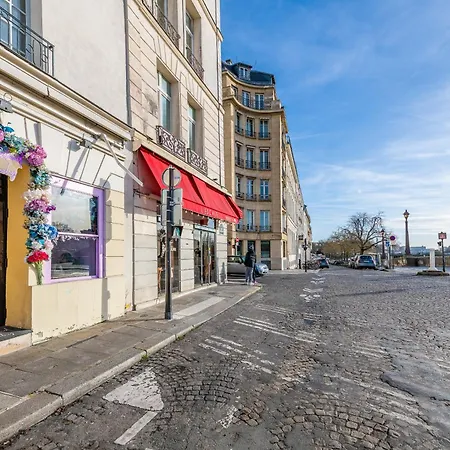 Superbe Studette Au Coeur De L'ile Saint Louis - 1 Personne
