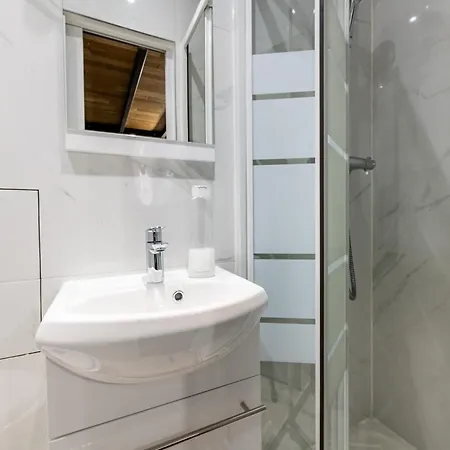 Superbe Studette Au Coeur De L'ile Saint Louis - 1 Personne Apartment *