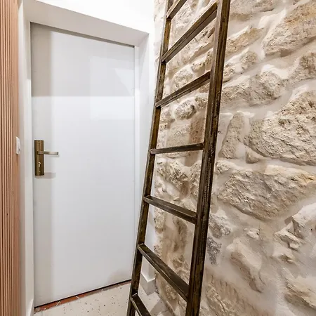 Apartment Superbe Studette Au Coeur De L'ile Saint Louis - 1 Personne *